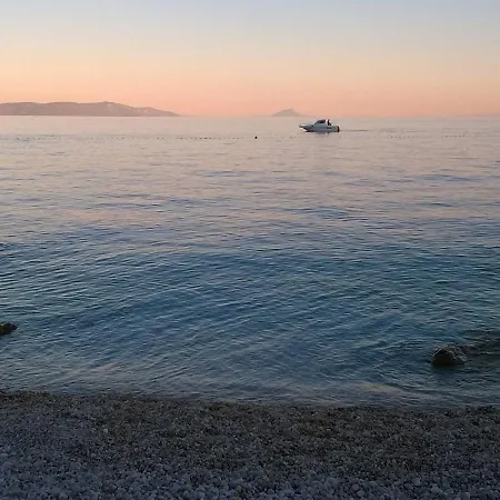 North Adriatic View 公寓 *